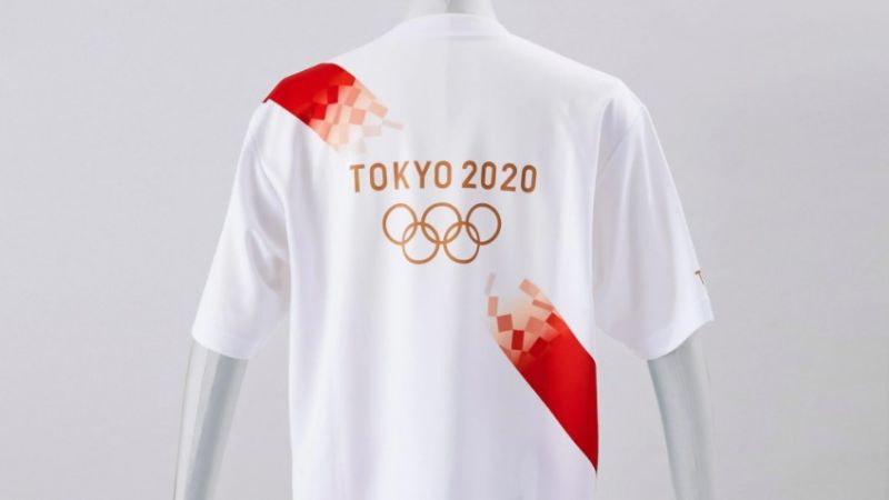 Tokyo 2020 Olympic torchbearers wear uniforms made from recycled bottles